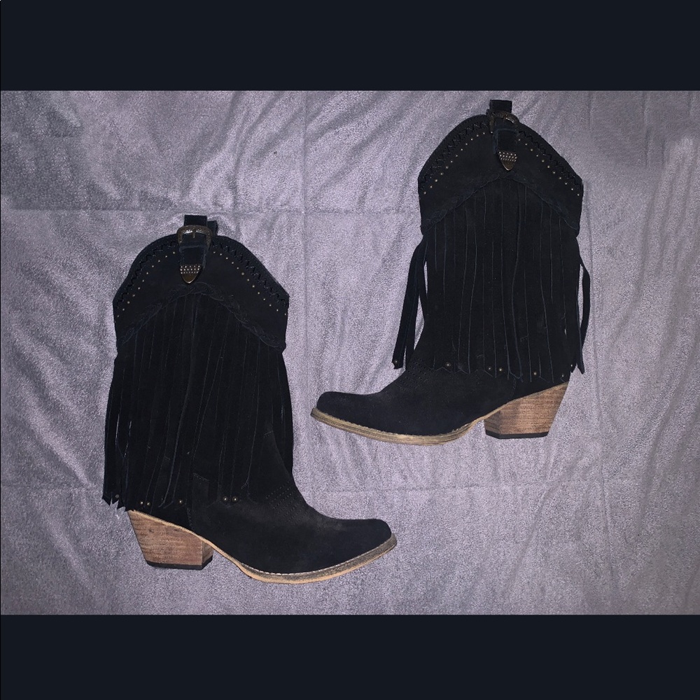 Suede-like fridge cowboy boots